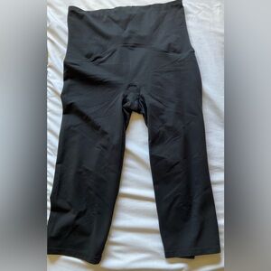 SPANX high waisted cropped leggings